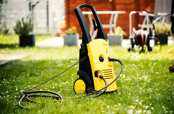 Best Building Exterior Washing  in Lincoln City, OR